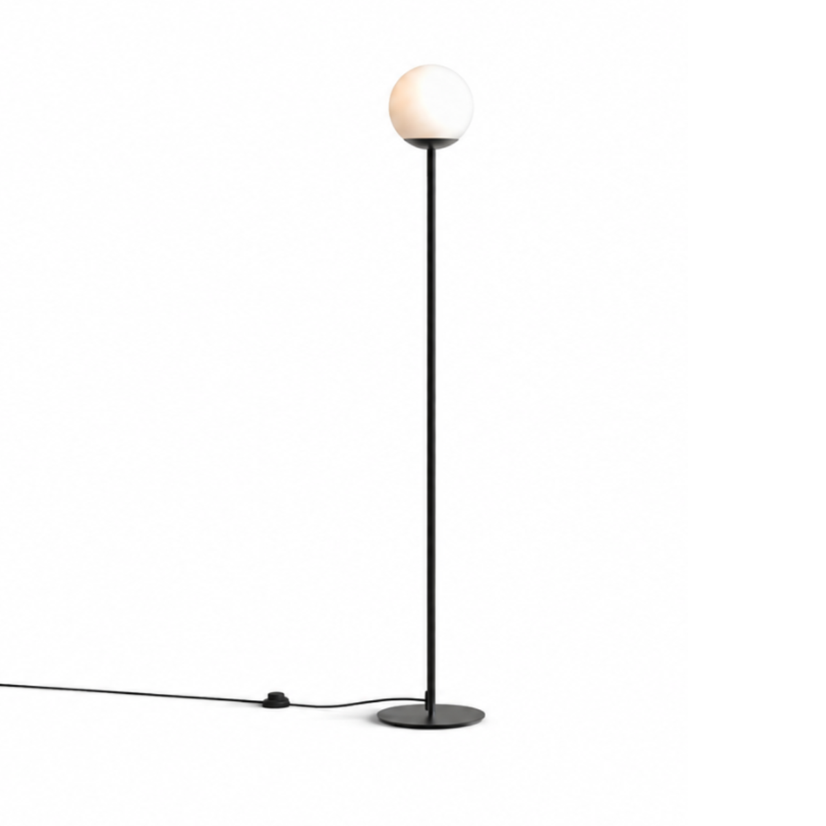 Frandsen Globe golvlampa i opalglas