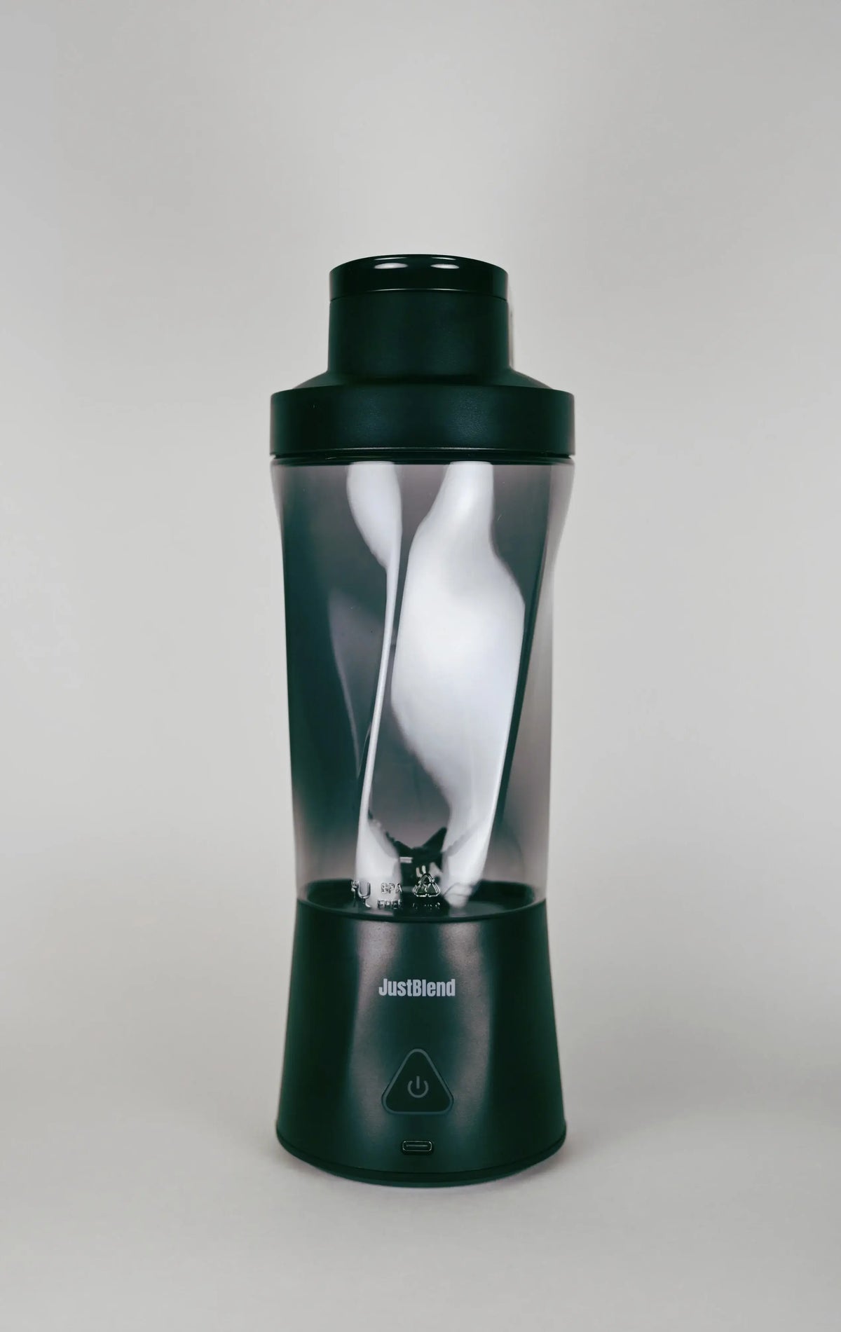 Portabel smoothie blender 700 ml i svart, framifrån