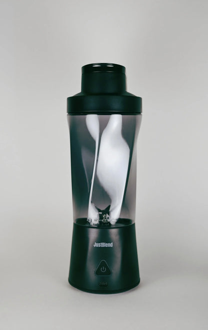 Portabel smoothie blender 700 ml i svart, framifrån
