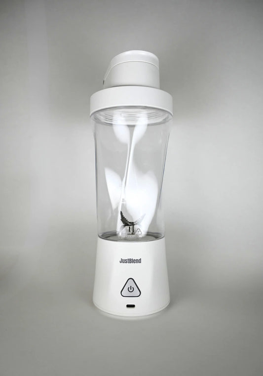 Portabel smoothie blender 700 ml i vitt, framifrån