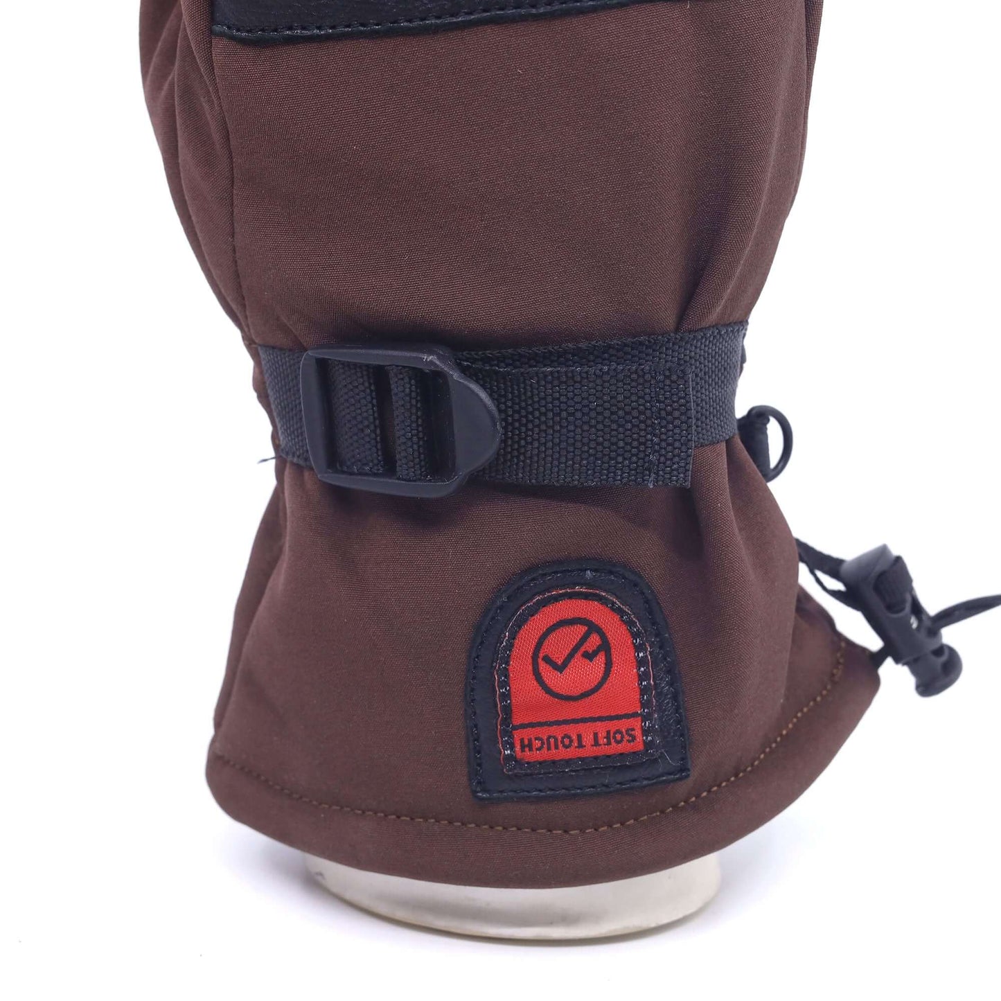 Skidvante Ledge från Soft Touch hos Fyndmaxa – plånboksvänlig, ekonomisk och hållbar skidhandske i getläder. Ett kvalitetsfynd för skidbacken och vinterlek.