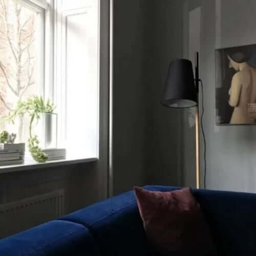 Frandsen Golvlampa Hideout 168cm svart modernt vardagsrum